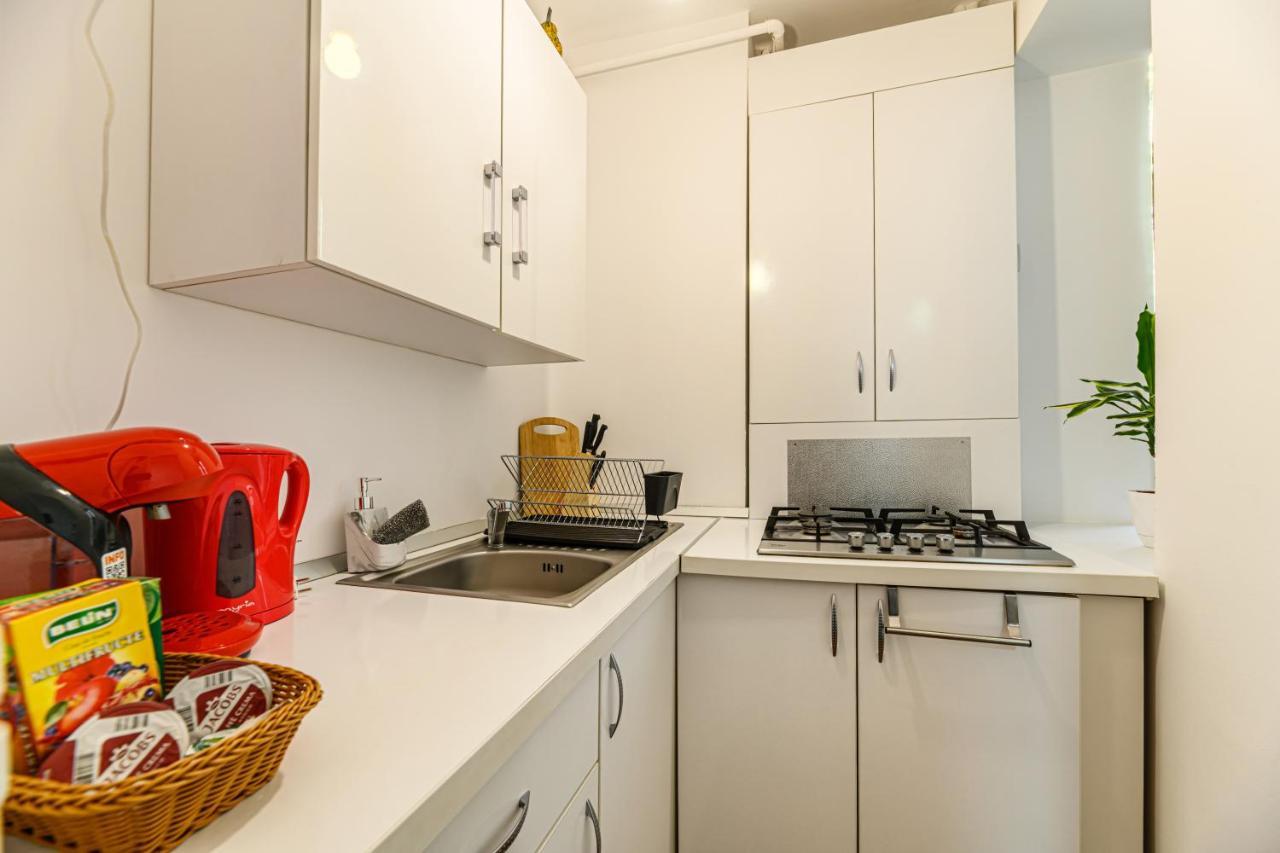 Jad - Family - Apartments & Studios Braşov Exteriör bild